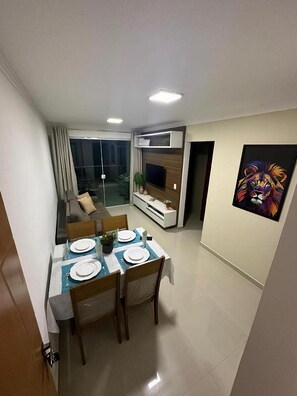 Apartment | Dining - Superb Sea View 2bed Flat, 2baths, Wi-fi, Parking (Guarapari)