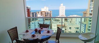 Superb Sea View 2bed Flat, 2baths, Wi-fi, Parking
