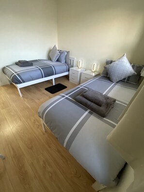 House | 3 bilik tidur, seterika/papan seterika, Wi-fi percuma, cadar katil