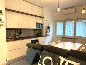 City Apartment | Private kitchen - Monza 177 - Cozy Flat (Milan)