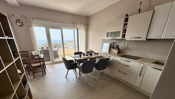 Dining - Gemini Apartment With Terrace and Sea View "8" (Utjeha-Bušat)
