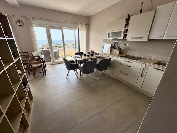 Dining - Gemini Apartment With Terrace and Sea View "8" (Utjeha-Bušat)