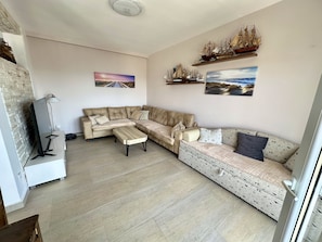 Living area - Gemini Apartment With Terrace and Sea View "8" (Utjeha-Bušat)
