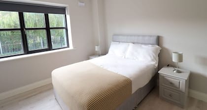 Inviting 2-bed Apartment in Dublin