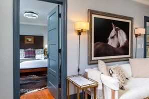 2 Schlafzimmer, Schreibtisch, Bügeleisen/Bügelbrett, WLAN