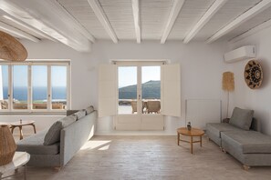 Interior - Mykonian Icon Villa (Mykonos)