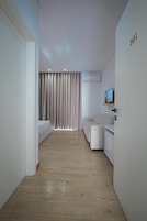 Superior Triple Room, Sea View | Soundproofing, free WiFi, bed sheets