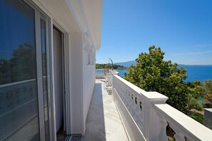 Balcony - Villa Juna Beach (Sarandë)