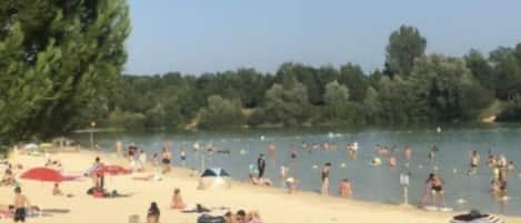 Vlak bij het strand, strandlakens