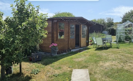 Cabin | Exterior. Glamping Cabin - Great for Hikers - Breakfast Inc!