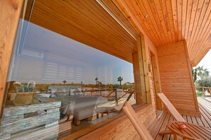 Bungalow Comfort | Una scrivania, Wi-Fi gratuito, lenzuola