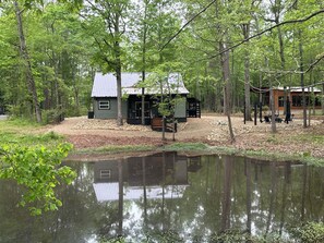Exterior - New Enchanted Lodge - Hot Tub - Pool Table - Fire Pit - Pond (Broken Bow)
