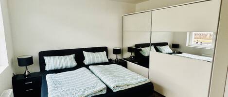 2 Schlafzimmer, WLAN, Bettwäsche