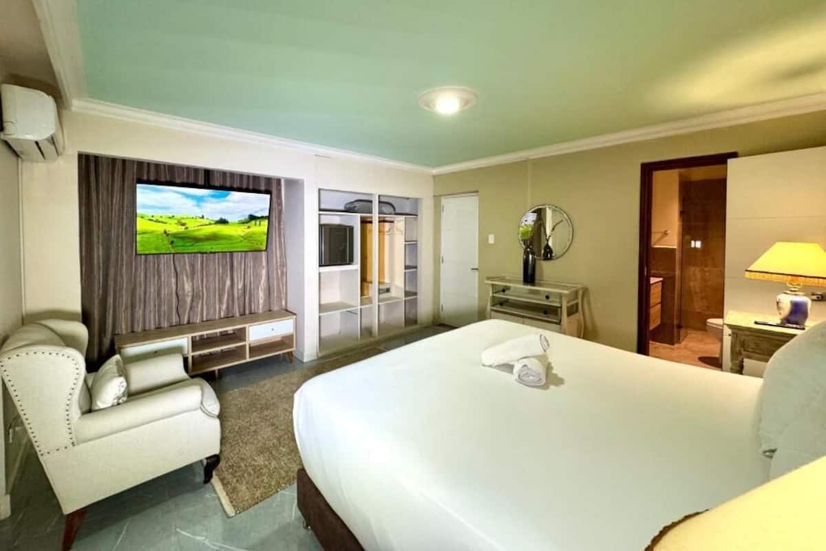Junior Room