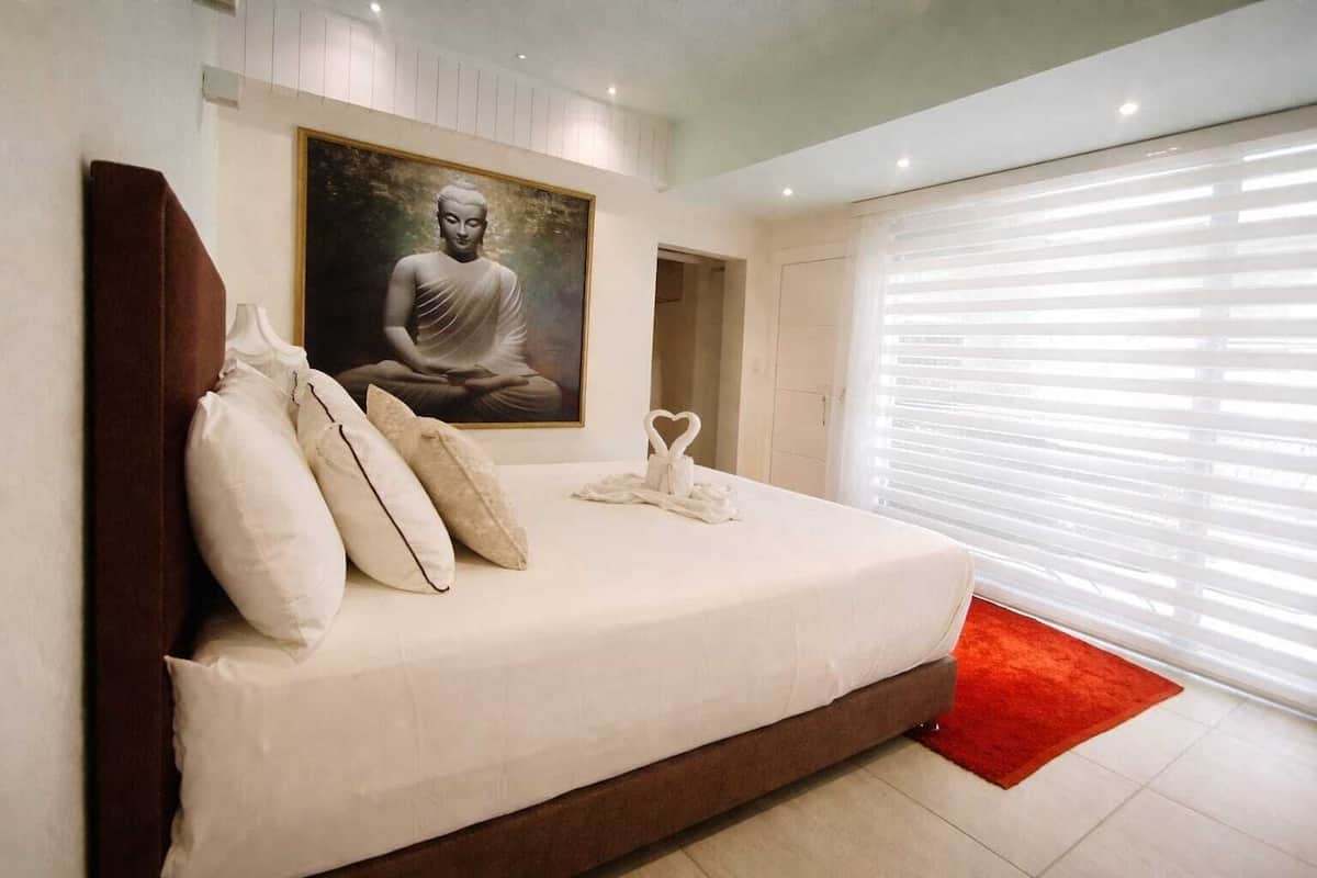 Presidential Room
