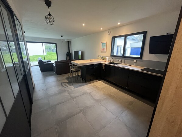 Interior - Maison de Bord de mer Entre Village et Plage. Au Coeur de la Presqu'ile. du Golf (Le Tour-du-Parc)