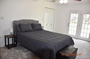 3 Schlafzimmer, Bügeleisen/Bügelbrett, WLAN, Bettwäsche