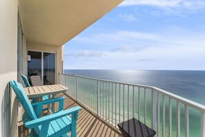 Property grounds - Amazing Ocean Views-Beachfront Penthouse-Jacuzzi-Pools-Arcades-Spa-Pier Park! (Panama City Beach)