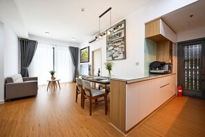 Family Apartment, 2 Bedrooms - Royal State Nguyen Luong Bang (Ho Chi Minh City)