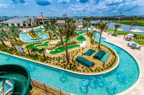Piscina all'aperto, una piscina riscaldata