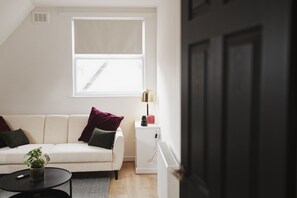 Apartamento | Área de estar | TV de tela plana