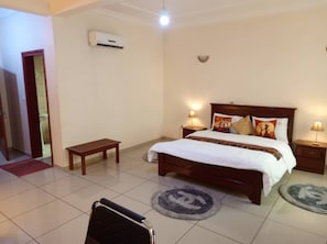 Appartement Deluxe | 3 chambres, literie de qualité, décor unique, ameublement unique