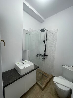 Apartamento City | Baño | Toallas