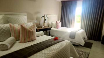 6 bedrooms, iron/ironing board, free WiFi, bed sheets