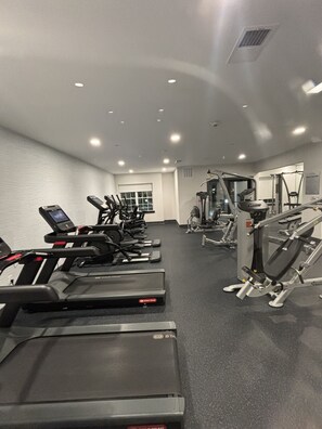 Fitness facility - 6th St Newest Luxury Condo ATX! (Austin)