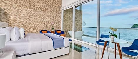 Luxury Suite | 1 bedroom, Egyptian cotton sheets, premium bedding, pillowtop beds
