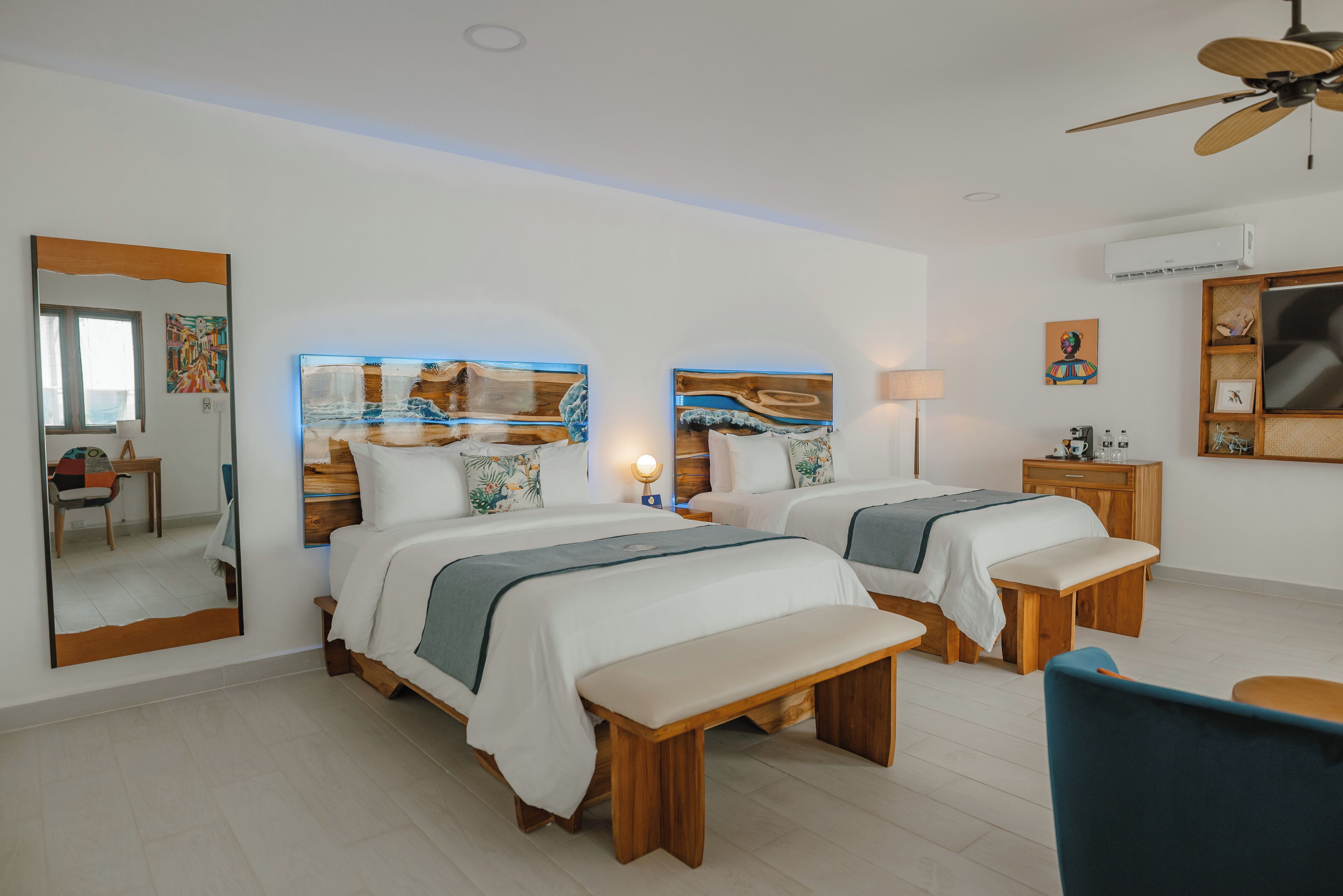 Deluxe Room, Ocean View | 1 bedroom, Egyptian cotton sheets, premium bedding, pillowtop beds