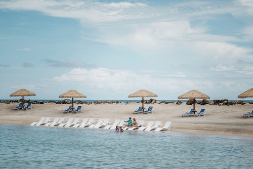 Ordovician Beach Resort