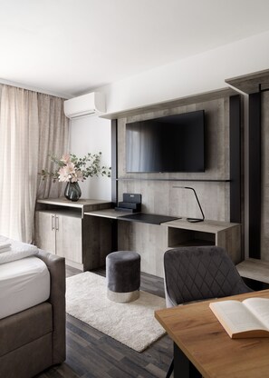1 chambre, fer et planche à repasser, Wi-Fi, draps fournis