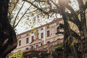 Fachada da propriedade
