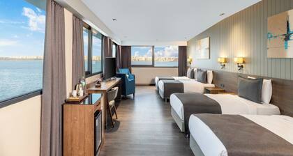 Ezkar Bathonea Art İstanbul Hotel