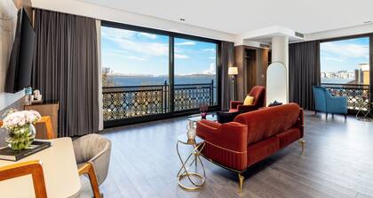 Ezkar Bathonea Art İstanbul Hotel
