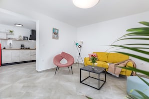 Televisión, futbolito y tenis de mesa 