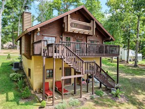 Exterior - Storybook Alpine Log Cabin -Authentic Piece of Bavarian History on Lake Chatuge (Hiawassee)