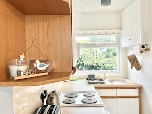 Fridge, microwave, oven, toaster