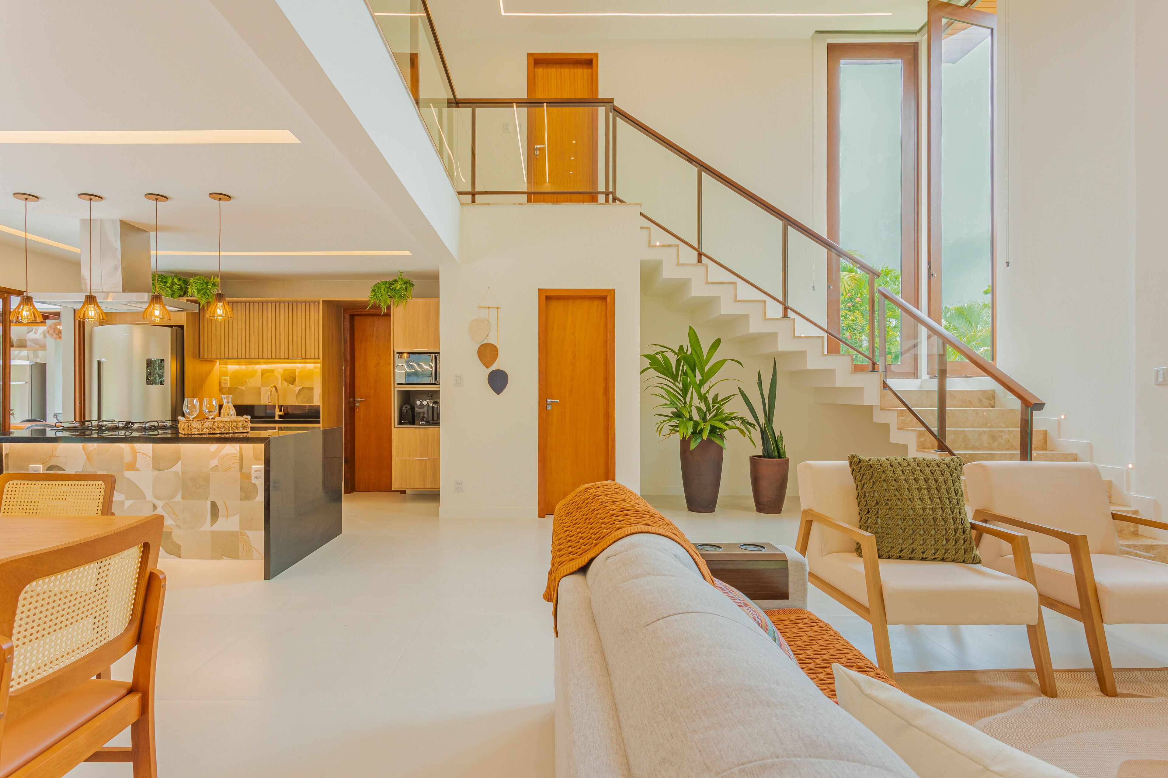 Hus | Oppholdsområde | En 32-tommers smart-TV med digitale kanaler