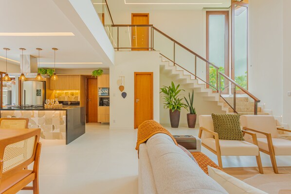 House | Living area | 32-inch Smart TV with digital channels