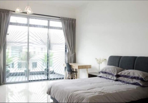 4 bedrooms