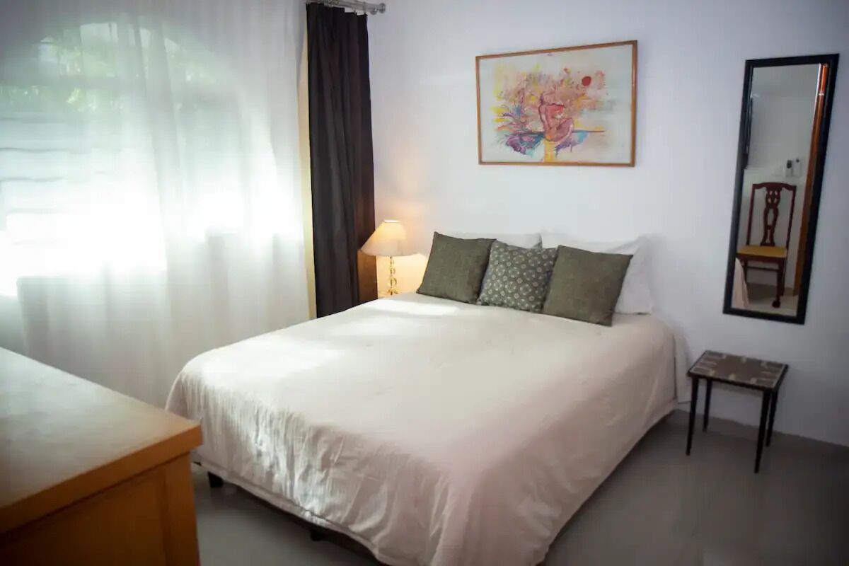 1 chambre, fer et planche à repasser, Wi-Fi, draps fournis