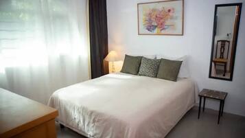 1 bedroom, iron/ironing board, WiFi, bed sheets