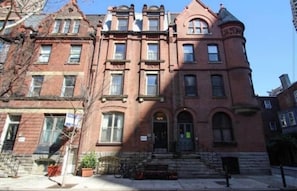 Exterior - Rittenhouse Modern (Philadelphia)