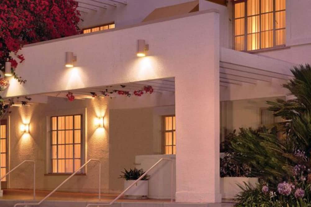 The Inn at UCLA