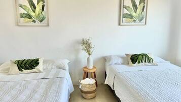 2 bedrooms, iron/ironing board