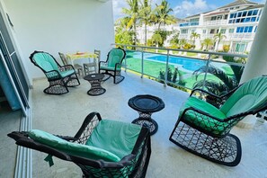 Property grounds - Oceanfront Residence (Las Terrenas)