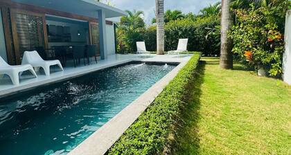 Private Garden Villa