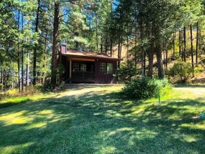 Exterior - Cabin Getaway (Cashmere)